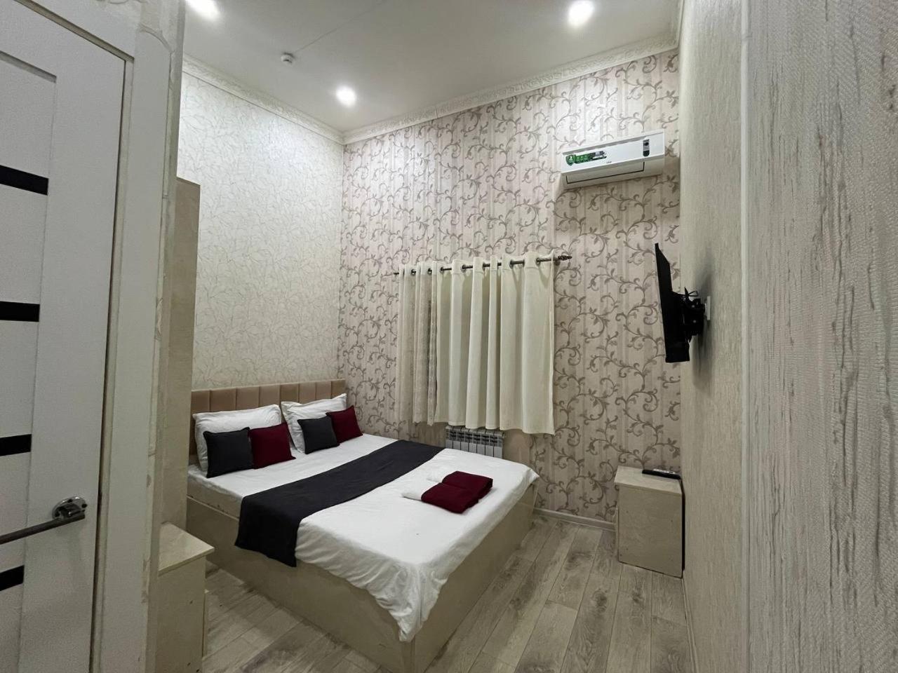 Fenix Hotel Tashkent Exterior photo