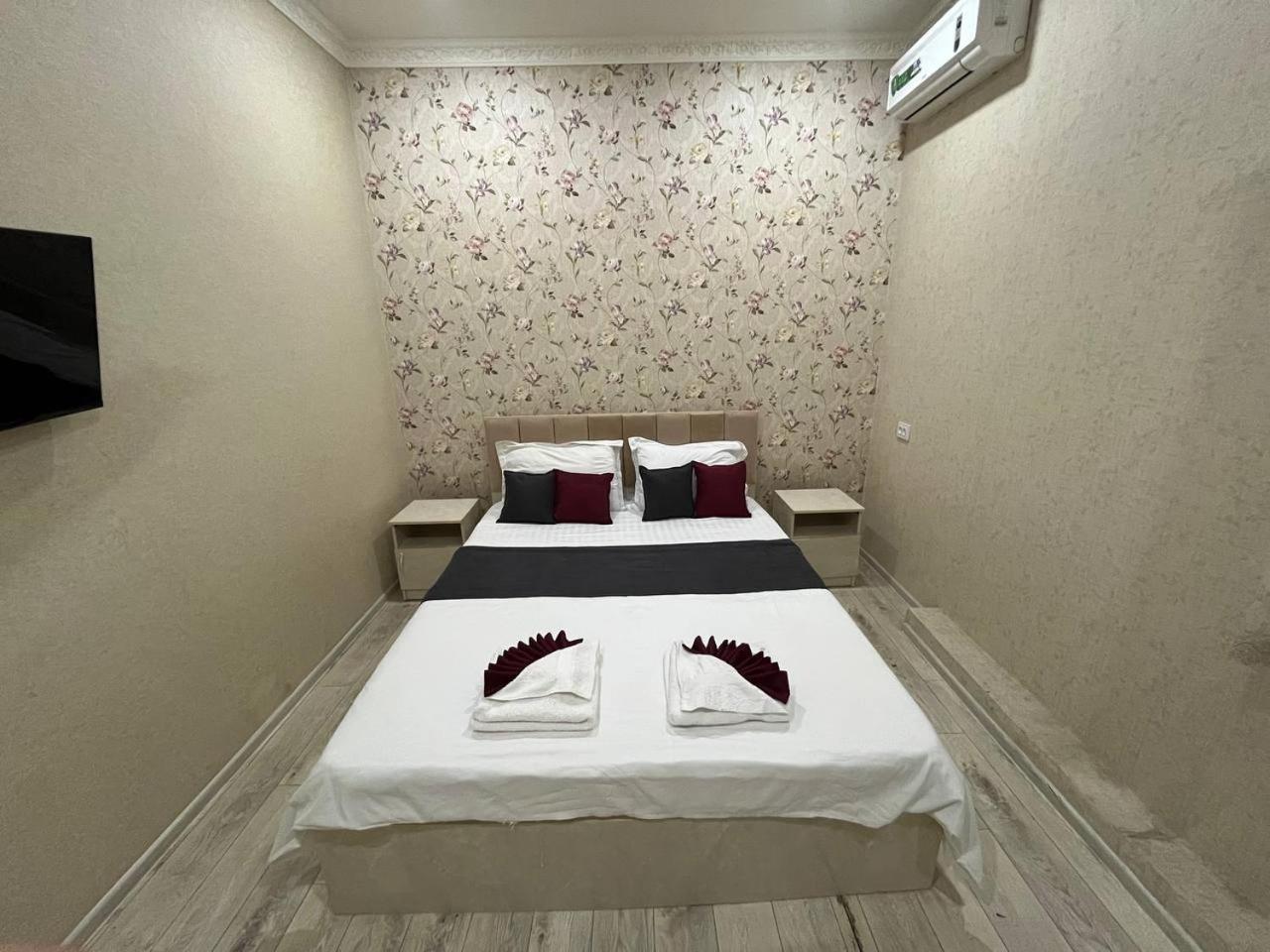 Fenix Hotel Tashkent Exterior photo
