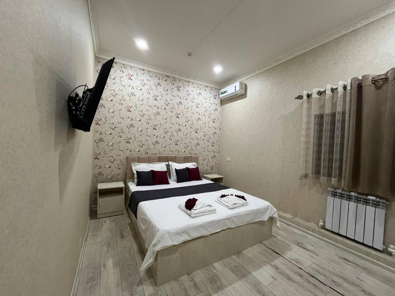 Fenix Hotel Tashkent Exterior photo