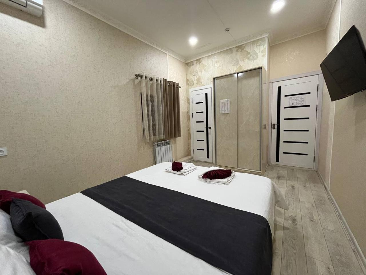 Fenix Hotel Tashkent Exterior photo