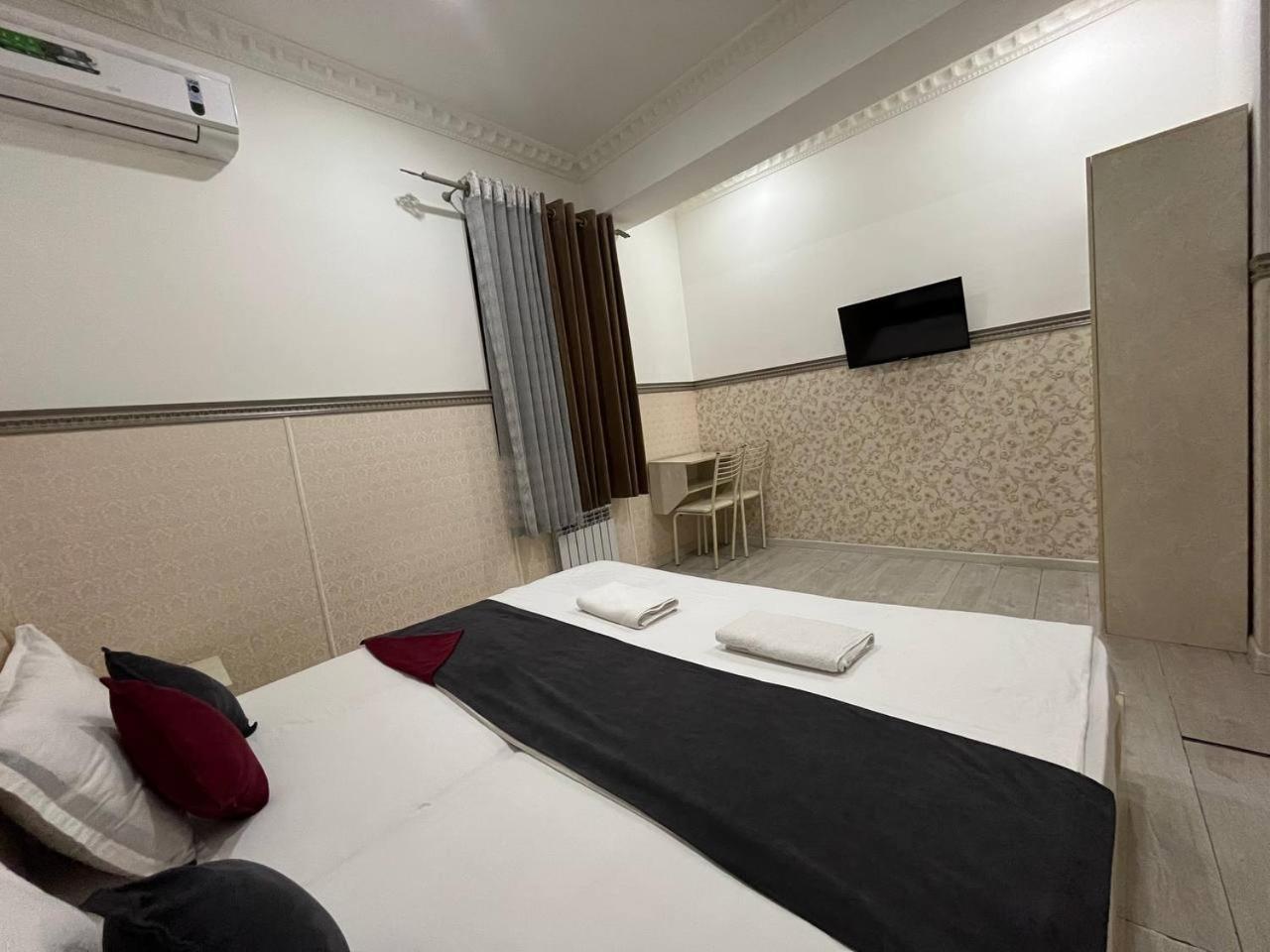 Fenix Hotel Tashkent Exterior photo