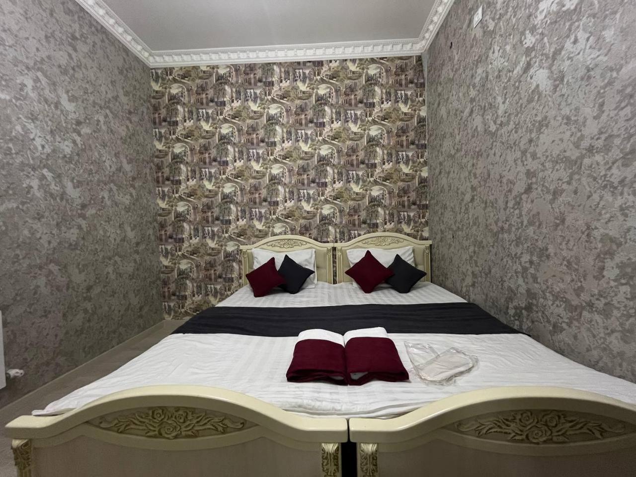 Fenix Hotel Tashkent Exterior photo