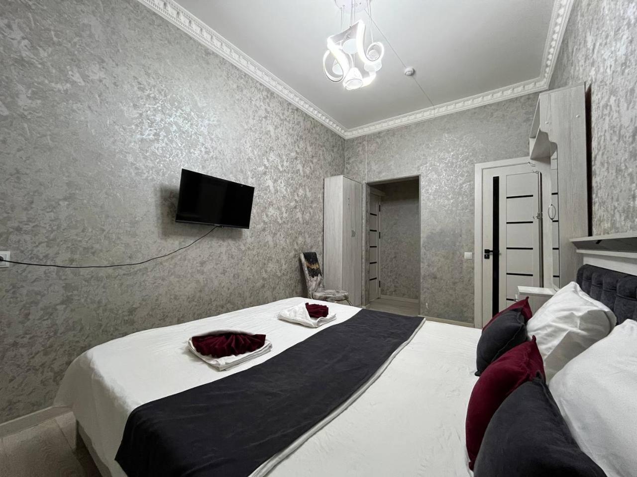 Fenix Hotel Tashkent Exterior photo
